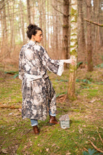 Load image into Gallery viewer, Luxury Art Duster Kimono Robe, multiple styles