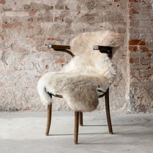 Load image into Gallery viewer, Dutch Texel Melange Fur Throw, multiple styles