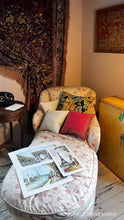 Load image into Gallery viewer, Belgian William Morris Pillow, multiple styles