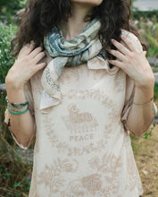 Load image into Gallery viewer, Luxury Art Scarf, multiple styles