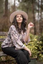 Load image into Gallery viewer, Luxury Art Duster Kimono Robe, multiple styles