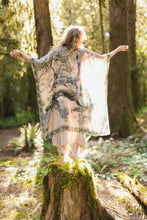 Load image into Gallery viewer, Luxury Art Duster Kimono Robe, multiple styles
