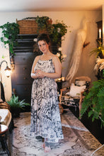 Load image into Gallery viewer, Luxury Étoile Simple Slip
