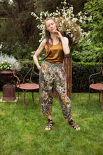 Load image into Gallery viewer, Luxury Art Linen Artist Pant, multiple styles