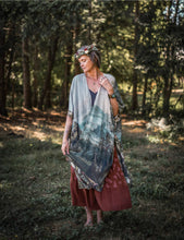 Load image into Gallery viewer, Luxury Art Duster Kimono Robe, multiple styles