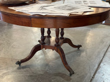 Load image into Gallery viewer, English Pedestal Table
