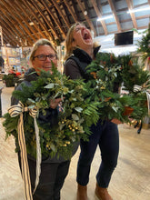 Load image into Gallery viewer, Deluxe Holiday Wreath Workshop