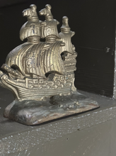 Load image into Gallery viewer, Gilt Cast-Iron Ship Bookend