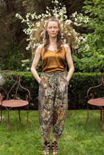 Load image into Gallery viewer, Luxury Art Linen Artist Pant, multiple styles