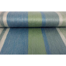 Load image into Gallery viewer, Genuine Alpaca Throw, multiple styles