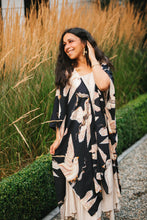Load image into Gallery viewer, Luxury Art Duster Kimono Robe, multiple styles