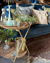 Load image into Gallery viewer, Luna Velvet Sofa