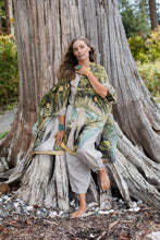 Load image into Gallery viewer, Luxury Art Duster Kimono Robe, multiple styles
