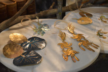 Load image into Gallery viewer, Teahupo Earrings