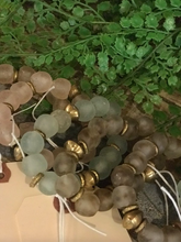Load image into Gallery viewer, Krobo Bracelet, multiple styles
