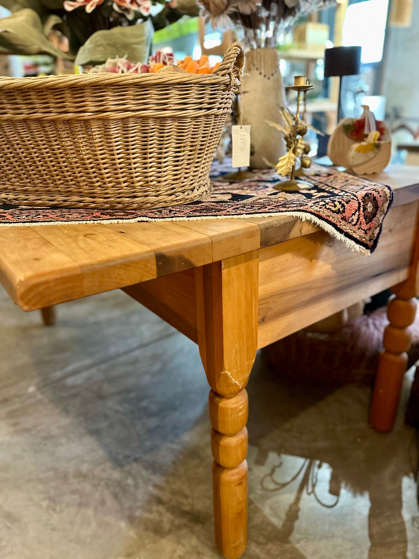 Vintage Pine Island/Table/Bar