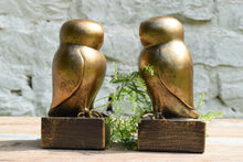 Load image into Gallery viewer, Minerva Statue/Bookend, multiple styles
