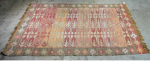 Load image into Gallery viewer, Vintage Kilim Rug
