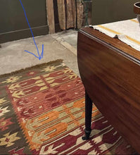 Load image into Gallery viewer, Vintage Kilim Rug
