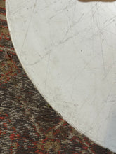 Load image into Gallery viewer, Midcentury Saarinen Tulip Table
