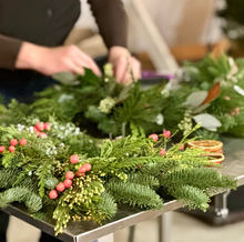 Load image into Gallery viewer, Deluxe Holiday Wreath Workshop
