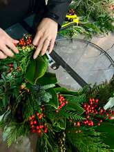 Load image into Gallery viewer, Deluxe Holiday Wreath Workshop
