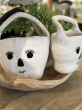 Load image into Gallery viewer, Felt Trick or Treat Basket, multiple styles
