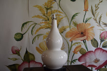 Load image into Gallery viewer, Groovy White Lamp

