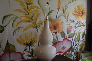Groovy White Lamp