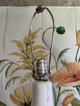 Load image into Gallery viewer, Groovy White Lamp
