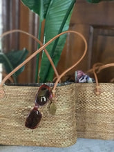 Load image into Gallery viewer, Handmade Ata-grass Woven Tote
