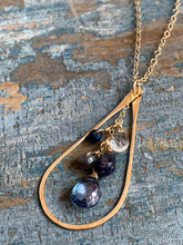 Load image into Gallery viewer, Cali Teardrop Necklace / Blues
