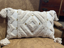 Load image into Gallery viewer, Tufted Cotton Lumbar Pillow
