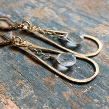 Load image into Gallery viewer, Mini Mirage Earrings / Quartz
